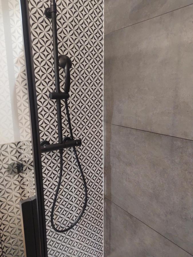 קרקוב Apartment In Center מראה חיצוני תמונה